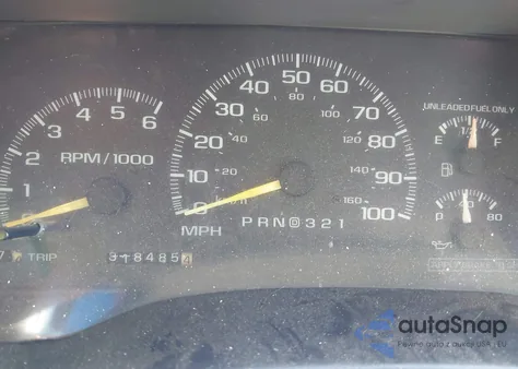 1999 Chevrolet Suburban 1500 Lt z USA, uszkodzony, nr VIN 1GNFK16R2XJ491229